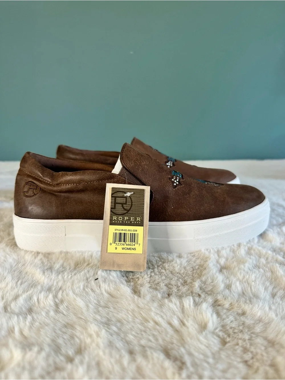 Roper Western Slip-On Sneakers Brown Turquoise Cross Studded Women’s 9